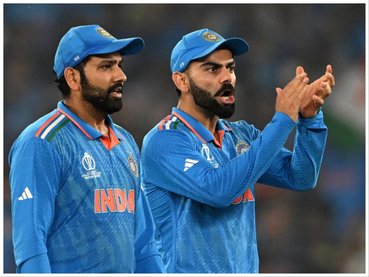 Rohit Sharma and Virat Kohli's ODI career is in danger. Rohit Sharma and Virat Kohli's ODI career is in danger.