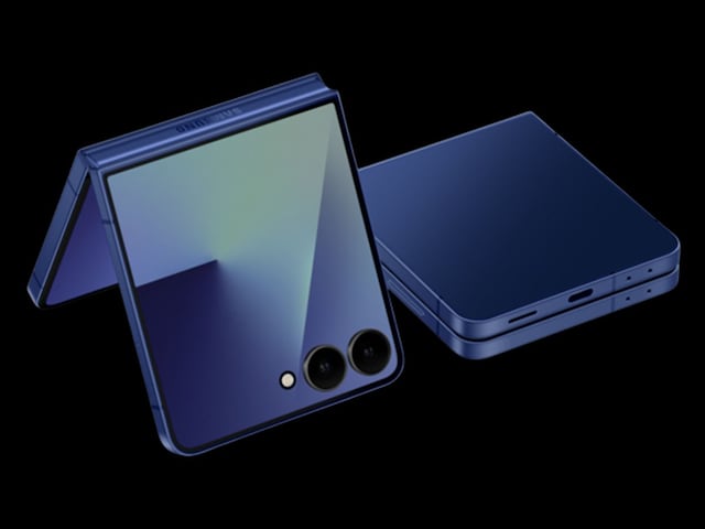 Big discount on Samsung's twisting phone, sales started to see offers Big discount on Samsung's twisting phone, sales started to see offers