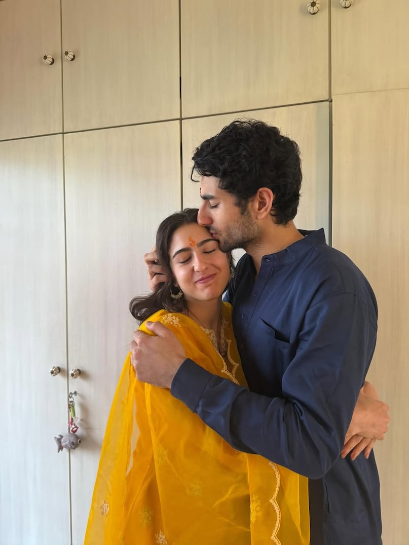 Sara Ali Khan, Sara Ali Khan news, Sara Ali Khan life, Sara Ali Khan movies, Sara Ali Khan father, सारा अली खान की जिंदगी, सारा अली खान मूवी, सारा अली खान पिता