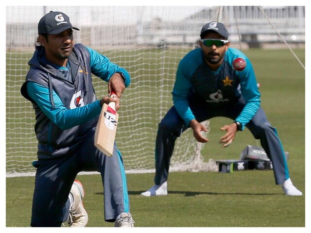 पाकिस्तानी टीम का भारत ना जाने का फैसला शानदार... पीसीबी के मुरीद हुए सरफराज