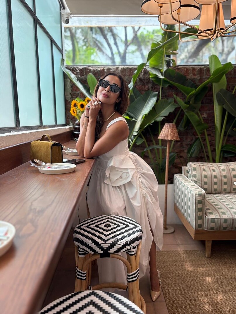 Malaika Arora, Malaika Arora Second Marriage, Malaika Arora latest interview, Malaika Arora said i am hardcore romantic, Malaika Arora break silence on Second Marriage, arbaaz Khan, Malaika Arora Arjun Kapoor breakup, Malaika Arora love life, मलाइका अरोड़ा, मलाइका अरोड़ा की दूसरी शादी, मलाइका अरोड़ा का ताजा इंटरव्यू, मलाइका अरोड़ा ने कहा मैं हार्डकोर रोमांटिक हूं, मलाइका अरोड़ा ने दूसरी शादी पर तोड़ी चुप्पी, अरबाज खान, मलाइका अरोड़ा अर्जुन कपूर ब्रेकअप, मलाइका अरोड़ा की लव लाइफ