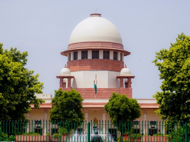 क्या अदालत संविधान को फिर लिख सकती है? SC से AG का सवाल