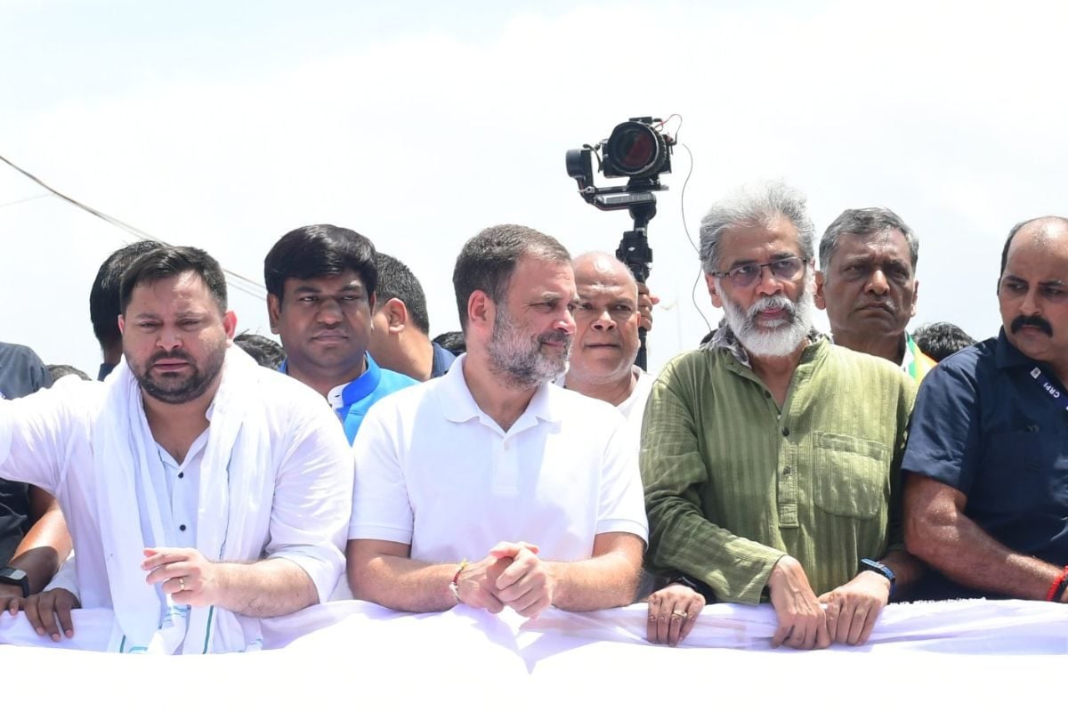 LIVE: महागठबंधन में अब कोई गांठ नहीं! आज तेजस्वी की अगुवाई में साझा PC