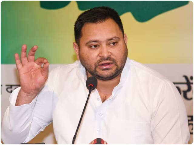 वोटर लिस्ट से नाम हटा तो न राशन मिलेगा, न पेंशन? SIR पर तेजस्वी का भड़काऊ बयान वोटर लिस्ट से नाम हटा तो न राशन मिलेगा, न पेंशन? SIR पर तेजस्वी का भड़काऊ बयान