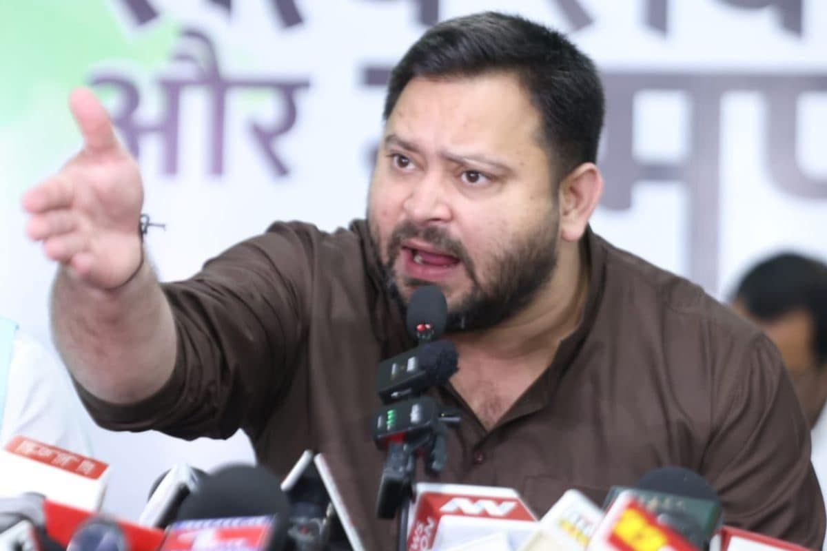 क्या फैक्ट चेक के चक्कर में खुद फंस गए तेजस्वीRJD नेता के सवाल पर सियासी उबाल
