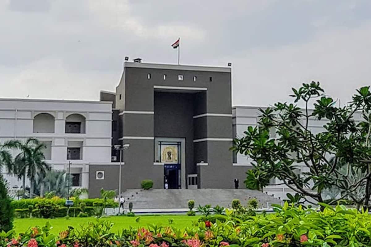 पति ने लगाए कमरे में CCTV कैमरे HC ने क्रूरता के आधार पर मंजूर किया तलाक