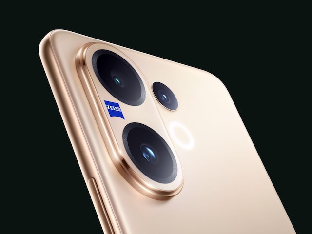 50 मेगापिक्सल सेल्फी कैमरे वाले Vivo V60 की आज होगी एंट्री, बैटरी भी होगी कमाल 50 मेगापिक्सल सेल्फी कैमरे वाले Vivo V60 की आज होगी एंट्री, बैटरी भी होगी कमाल