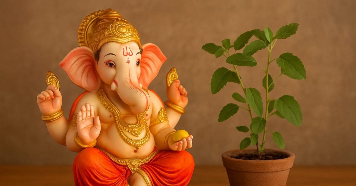 Ganesh Chaturthi 2025: क्यों गणपति बप्पा को तुलसी चढ़ाना माना जाता है वर्जित, जानिए इसके पीछे की धार्मिक कथा