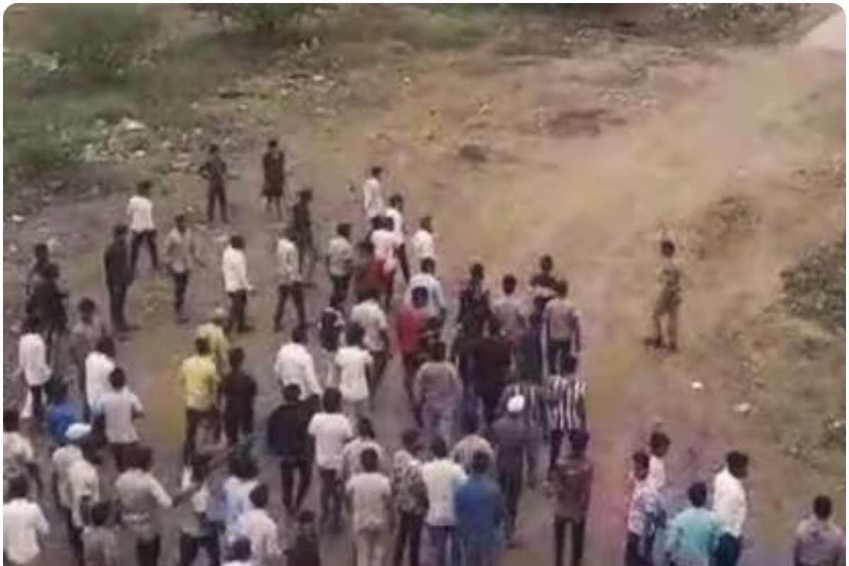पुणे हिंसा: 500 से अधिक लोगों के खिलाफ 5 FIR ड्रोन से गांव पर रखी जा रही नजर
