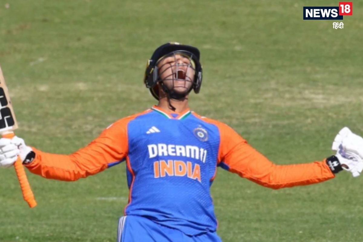 अभिषेक शर्मा ने एशिया कप में रच दिया इतिहास, रोहित शर्मा भी नहीं कर पाए ऐसा