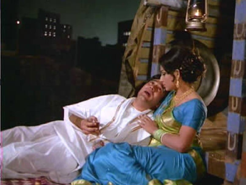 amar prem 1972 movie story, Rajesh khanna amar prem 1972 movie, Sharmila Tagore starring Amar Prem 1972 classic film, RD burman amar prem music, pushpa i hate tears dialogue movie name, amar prem movie songs, amar prem director, amar prem doli mein beethaye kahar song sd burman, amar prem movie hit or flop, amar prem box office collection, amar prem movie story in hindi, What is the story of the Amar Prem, Which movie did Amar Prem remake, Who is the kid in Amar Prem, amar prem nandu, vinod mehra amar prem