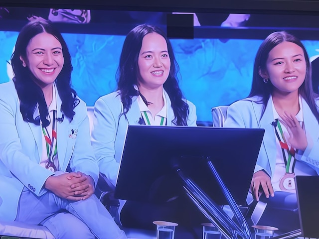 KBC 17: 25 लाख जीतने से चूकी महिला आइस हॉकी टीम, 13वें सवाल पर छोड़ी हॉटसीट