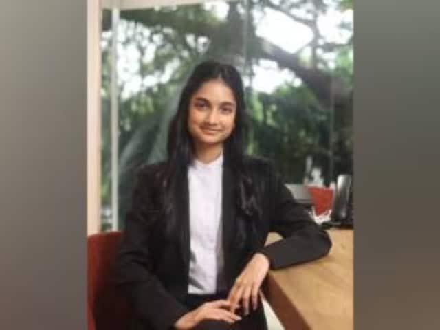 मिलिए आनंदमयी से, बजाज ग्रुप में हुईं शामिल; संभालेंगी ये पद मिलिए आनंदमयी से, बजाज ग्रुप में हुईं शामिल; संभालेंगी ये पद