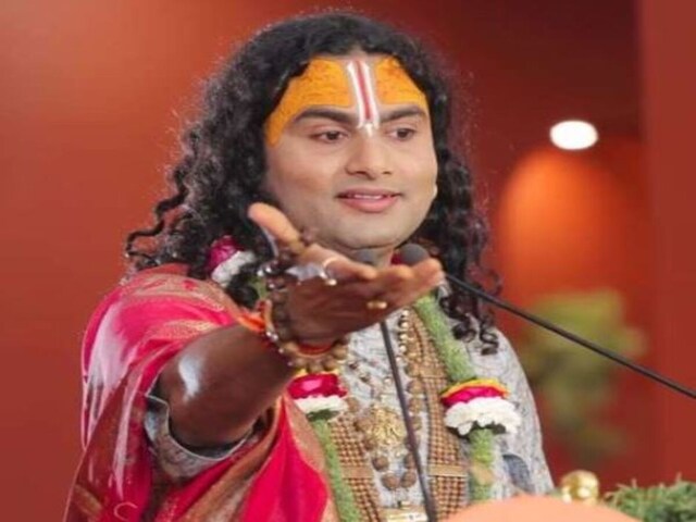 ‘भारत से कमाओ पैसा बाहर बांटो? अनिरुद्धाचार्य महाराज का बॉलीवुड पर फूटा गुस्सा