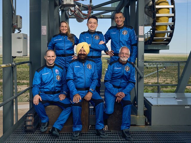 10 minutes journey, a lifetime thrill! How are common people becoming 'space traveler'?