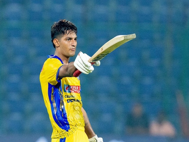 5 मैच, 2 शतक और एक फिफ्टी, प्रचंड फॉर्म में भारतीय U-19 वर्ल्ड चैंपियन कप्तान 5 मैच, 2 शतक और एक फिफ्टी, प्रचंड फॉर्म में भारतीय U-19 वर्ल्ड चैंपियन कप्तान