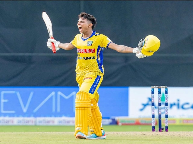 Central Delhi Kings cut the playoff ticket, captain Sidhu and Yash Dhul's fire
