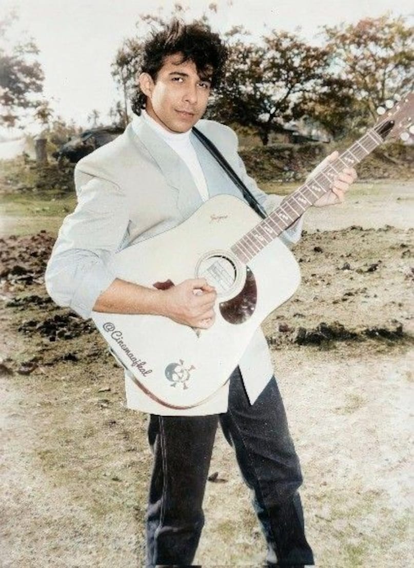 deepak tijori, deepak tijori news, deepak tijori Birthday, how deepak tijori got his surname, deepak tijori family, Flop hero deepak tijori , deepak tijori Unknown Facts, दीपक तिजोरी, दीपक तिजोरी का बर्थडे, दीपक तिजोरी फैमिली, दीपक तिजोरी की पत्नी deepak tijori, deepak tijori news, deepak tijori Birthday, how deepak tijori got his surname, deepak tijori family, Flop hero deepak tijori , deepak tijori Unknown Facts, दीपक तिजोरी, दीपक तिजोरी का बर्थडे, दीपक तिजोरी फैमिली, दीपक तिजोरी की पत्नी