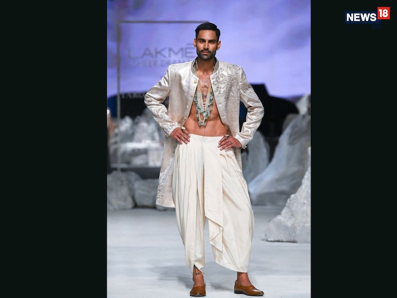 Festive Dhoti Styling: Dhoti is a new swag! From Ganesh festival to Diwali-Dussehra, try this styling, everyone's eyes will stop 6