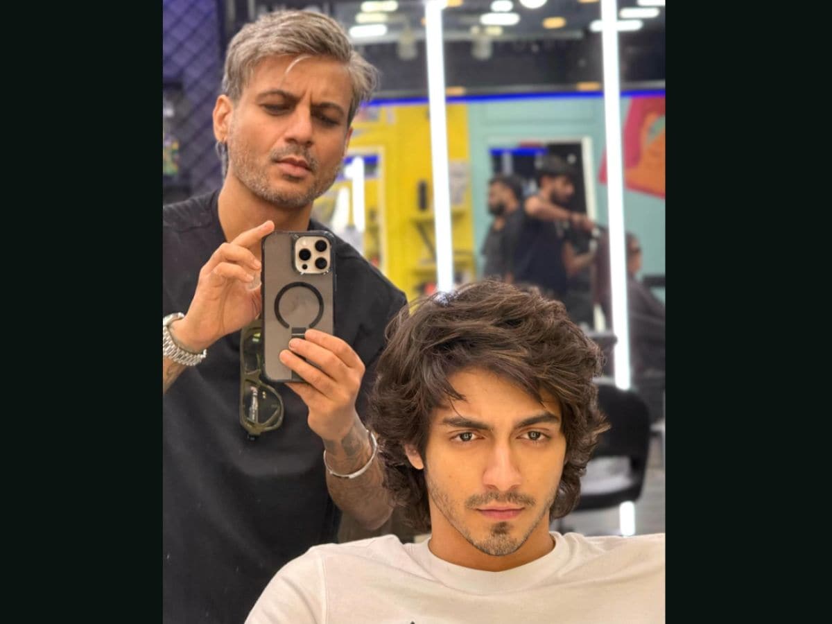 Ahaan Pandey's Saira hairstyle: Trending look between youth. 3