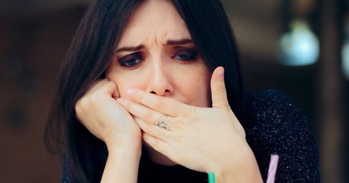 कोई याद करता है तभी आती है हिचकी? इसे कैसे बंद कर सकते हैं? एक्सपर्ट ने बताया