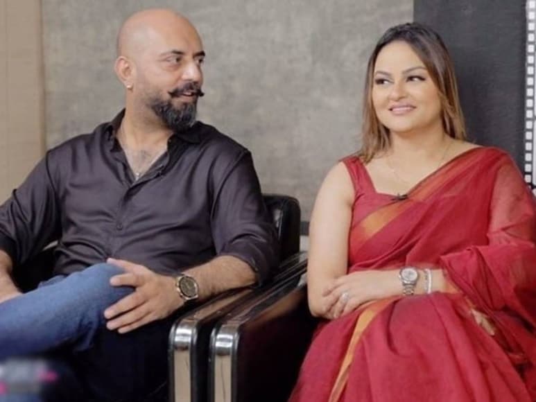Pakistani actress javeria abbasi age, actress javeria abbasi second wedding, javeria abbasi new husband, javeria abbasi first husband, javeria abbasi wedding photo, javeria abbasi semicond mahia. abbasi daughter, javeria abbasi son, javeria abbasi shamoon abbasi, javeria abbasi instagram, javeria abbasi adeel haider,