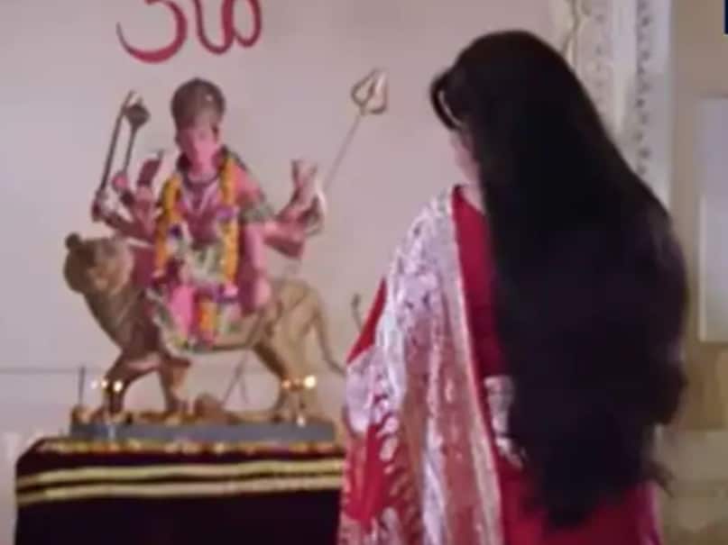 Bollywood actress, Jaya prada, South Indian actors in Bollywood, jaya prada marriage, jaya prada love story, jaya prada and Sridevi competition, when Jaya prada became highest paid actress, jaya prada first salary, जयाप्रदा, जयाप्रदा की पहली सैलरी, जयाप्रदा की फिल्में , जयाप्रदा पर क्यों लगा दूसरी औरत का ठप्पा