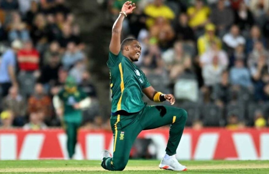 Lungi Ngidi, Lungi Ngidi five wicket haul, Lungi Ngidi takes 5 wicket, Lungi Ngidi bowling, South Africa vs Australia, South Africa beat Australia odi series, south africa won last 5 bilateral ODI series against Australia on trot, South Africa Cricket team creats records, लुंगी एंगिडी, ऑस्ट्रेलिया बनाम साउथ अफ्रीका, साउथ अफ्रीका ने रचा इतिहास 