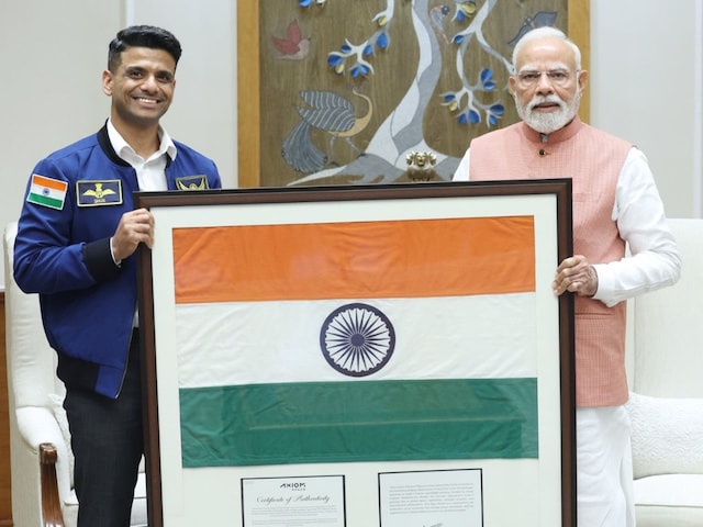 सीमाओं को चुनौती दे रहा ISRO, अंतरिक्ष दिवस पर पीएम मोदी ने दी बधाई सीमाओं को चुनौती दे रहा ISRO, अंतरिक्ष दिवस पर पीएम मोदी ने दी बधाई