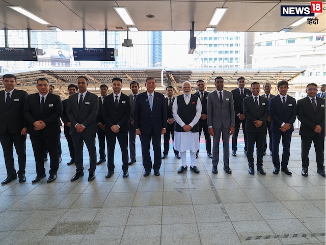 PM मोदी सेमीकंडक्टर प्लांट पहुंचे, भारत की मुहिम को मिलेगी रफ्तार PM मोदी सेमीकंडक्टर प्लांट पहुंचे, भारत की मुहिम को मिलेगी रफ्तार