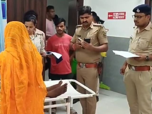 पति-पत्नी दोनों पीते थे शराब, नशे में बंद कर लिया कमरा, फिर बात ऐसी बढ़ी कि... पति-पत्नी दोनों पीते थे शराब, नशे में बंद कर लिया कमरा, फिर बात ऐसी बढ़ी कि...