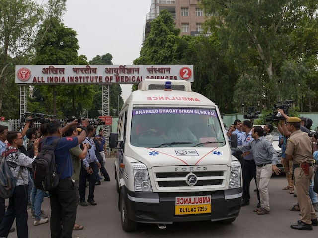 3 गुंडों ने जलाया... एम्स में मौत, पुलिस की थ्योरी सुन शर्मा जाएगी इंसानियत
