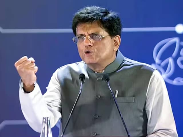 विदेश नीति चीन पर शिफ्ट क्यों, US ट्रेड डील का क्या? पीयूष गोयल ने दिया जवाब विदेश नीति चीन पर शिफ्ट क्यों, US ट्रेड डील का क्या? पीयूष गोयल ने दिया जवाब