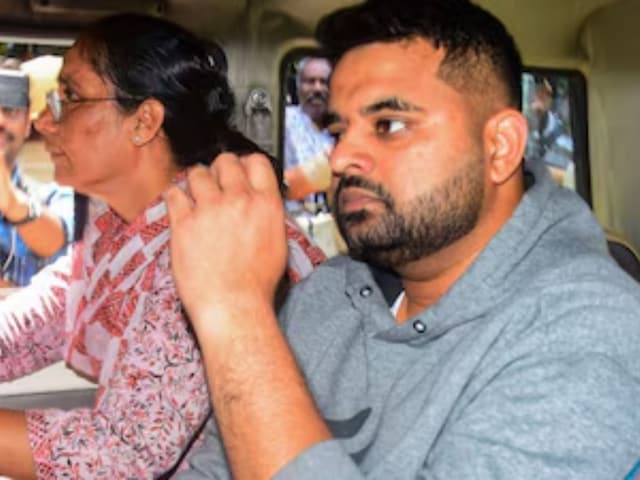 भले ही…रेवन्ना को जेल में नहीं मिलेगा घर का खाना, करना होगा ये काम भले ही…रेवन्ना को जेल में नहीं मिलेगा घर का खाना, करना होगा ये काम
