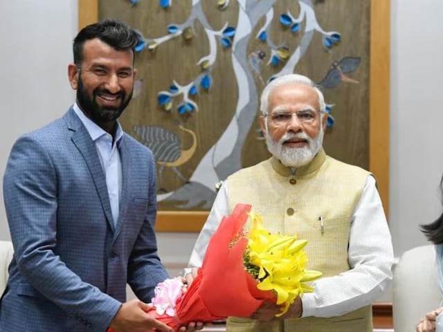चेतेश्वर पुजारा का संन्यास, कितनी है नेटवर्थ, कहां-कहां से करते हैं कमाई? चेतेश्वर पुजारा का संन्यास, कितनी है नेटवर्थ, कहां-कहां से करते हैं कमाई?