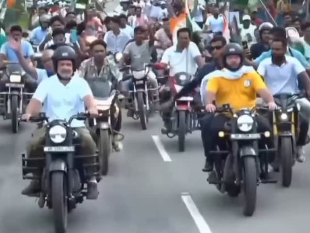 राहुल की रणनीति से NDA में बेचैनी... बुलेट पर सवार होकर वापसी करेंगे तेजस्वी? राहुल की रणनीति से NDA में बेचैनी... बुलेट पर सवार होकर वापसी करेंगे तेजस्वी?