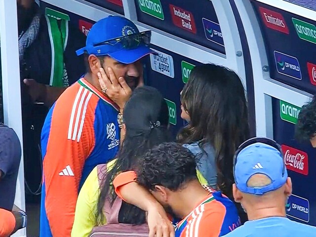 सुप्रीम कोर्ट के आदेश पर रोहित शर्मा की पत्नी रितिका का ऐसा रिएक्शन