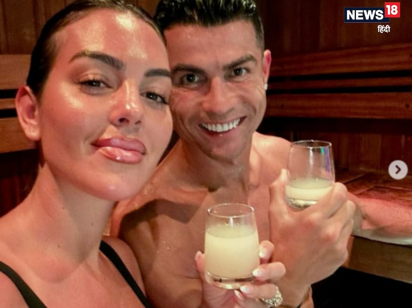 Cristiano Ronaldo, what is price of engagement ring Ronaldo Georgina Rodrigues, Cristiano Ronaldo Engagement Ring, Cristiano Ronaldo Georgina Rodrigues Engagement, Georgina Rodrigues Engagement Ring Cost, Ronaldo Georgina Rodrigues Engagmen ring cost, Georgina Rodrigues girl friend Ronaldo, Cristiano Ronaldo Net worth, क्रिस्टियानो रोनाल्डो, जॉर्जिना रोड्रिग्स, रोनाल्डो जॉर्जिना सगाई, जॉर्जिना को रोनाल्डो ने दी हीरे की अंगूठी