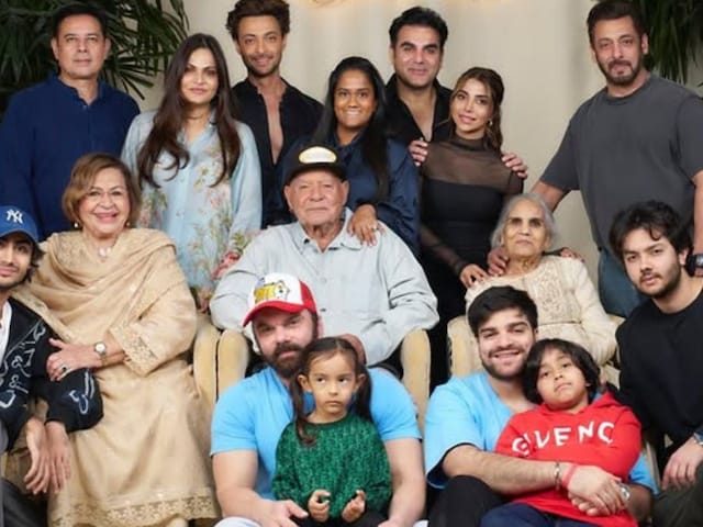 'पैगंबर मोहम्मद ने साफ कहा कि गाय..', सलीम ने 'बीफ खानेवालों' की उधेड़ बखिया 'पैगंबर मोहम्मद ने साफ कहा कि गाय..', सलीम ने 'बीफ खानेवालों' की उधेड़ बखिया