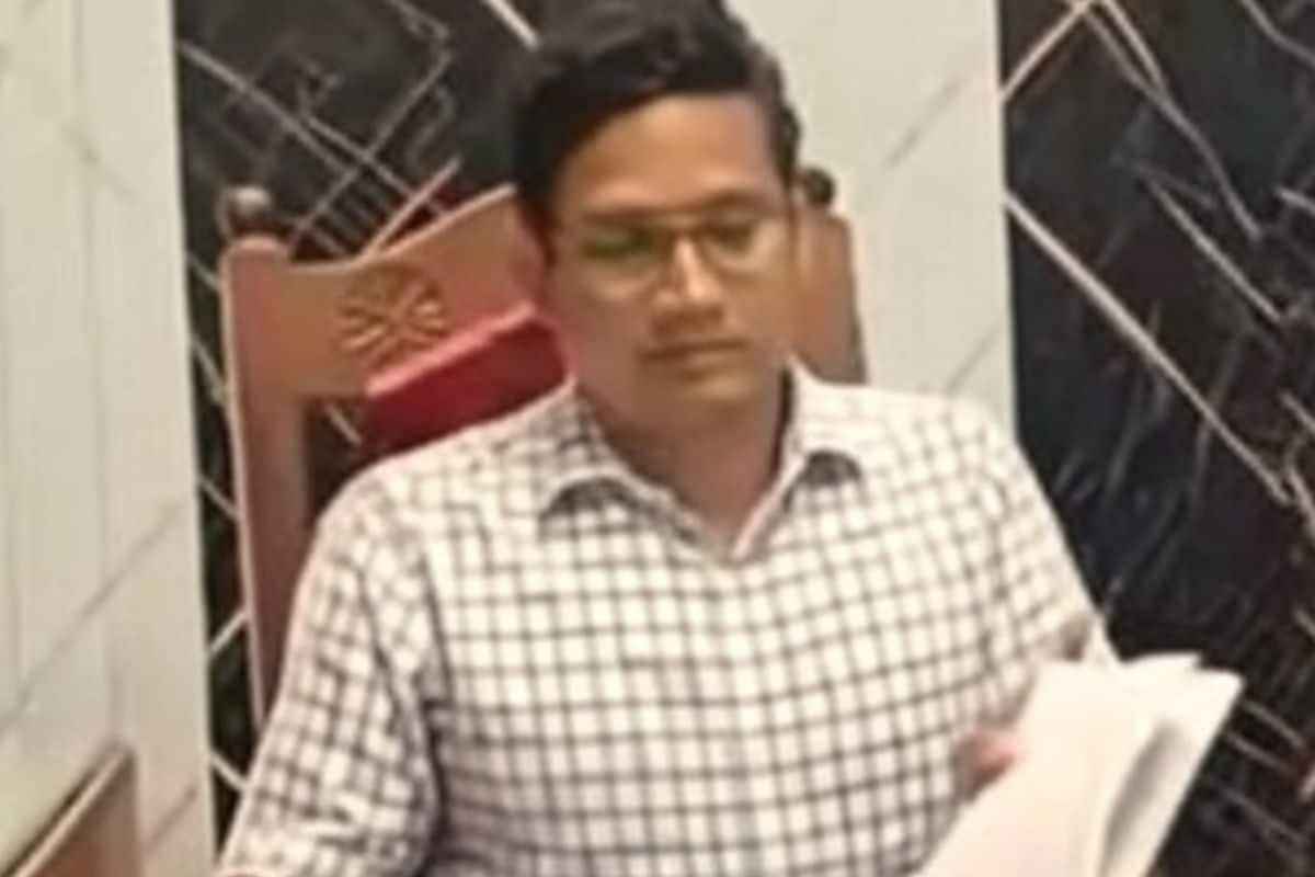 मुजफ्फरपुर: SDM को जान से मारने की धमकी देने वाला अरेस्ट, सियासी कनेक्शन निकला