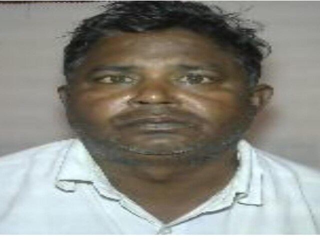 सिर को धड़ से कर देता था अलग...14 साल से चल रहा था फरार, अब पुलिस ने किया ढेर
