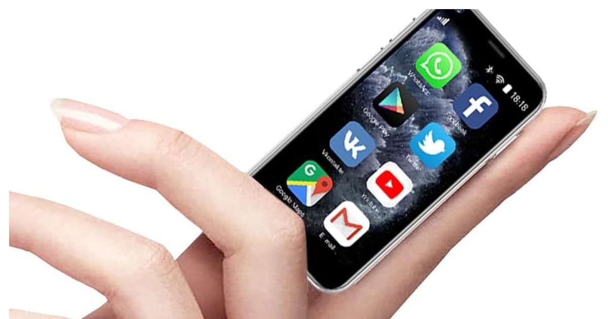 Tach – 5 smallest mobile phones in the world | दुनिया के 5 सबसे छोटे मोबाइल! साइज में इतने छोटे क‍ि माचिस की डिब्बी में रख लें