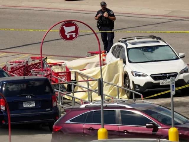 Crazy man gets gun, shot 3 people, shot again in America