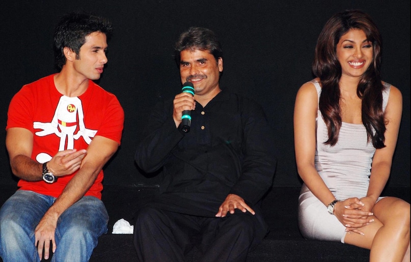 vishal bhardwaj, indian cricketer, vishal bhardwaj movies, vishal bhardwaj birthday, vishal bhardwaj age, vishal bhardwaj wife, vishal bhardwaj life story, gulzar songs, विशाल भारद्वाज, विशाल भारद्वाज फिल्में