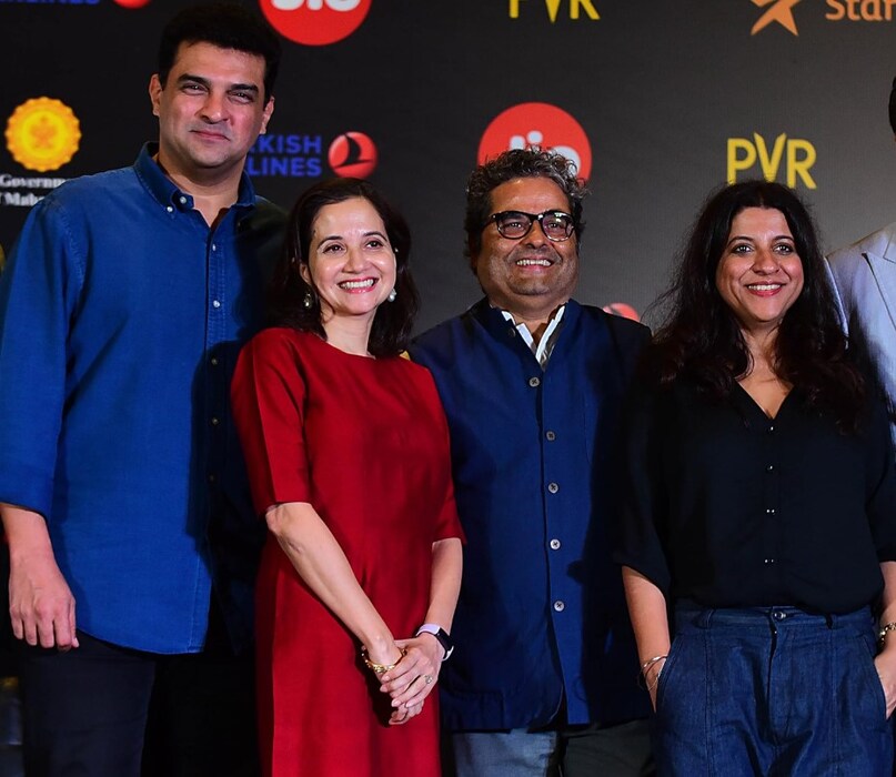vishal bhardwaj, indian cricketer, vishal bhardwaj movies, vishal bhardwaj birthday, vishal bhardwaj age, vishal bhardwaj wife, vishal bhardwaj life story, gulzar songs, विशाल भारद्वाज, विशाल भारद्वाज फिल्में