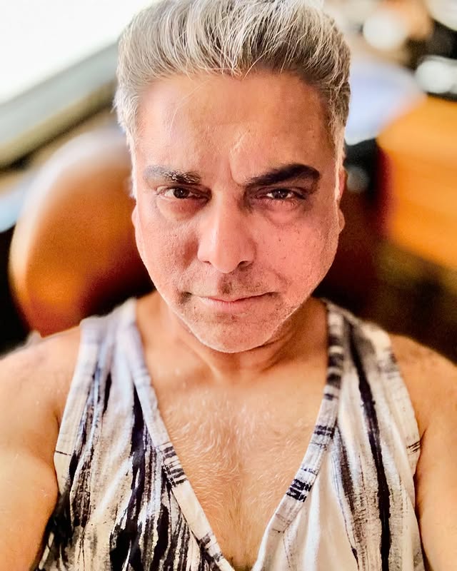 Ram Kapoor said in an interview that by working in TV, he has earned money for many generations. The 52 -year -old star was the highest paid actor of the small screen at one time. Ram Kapoor said in an interview that by working in TV, he has earned money for many generations. The 52 -year -old star was the highest paid actor of the small screen at one time.