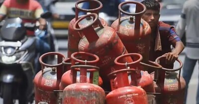 घरेलू रसोई गैस सिलेंडर के बढ़े दाम