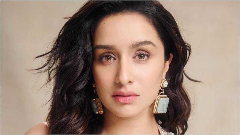 Shraddha Kapoor, Shraddha Kapoor News, Shraddha Kapoor when Made Sandwiches, Shraddha Kapoor Worst Barista, Shraddha Kapoor left college to became actress, 
