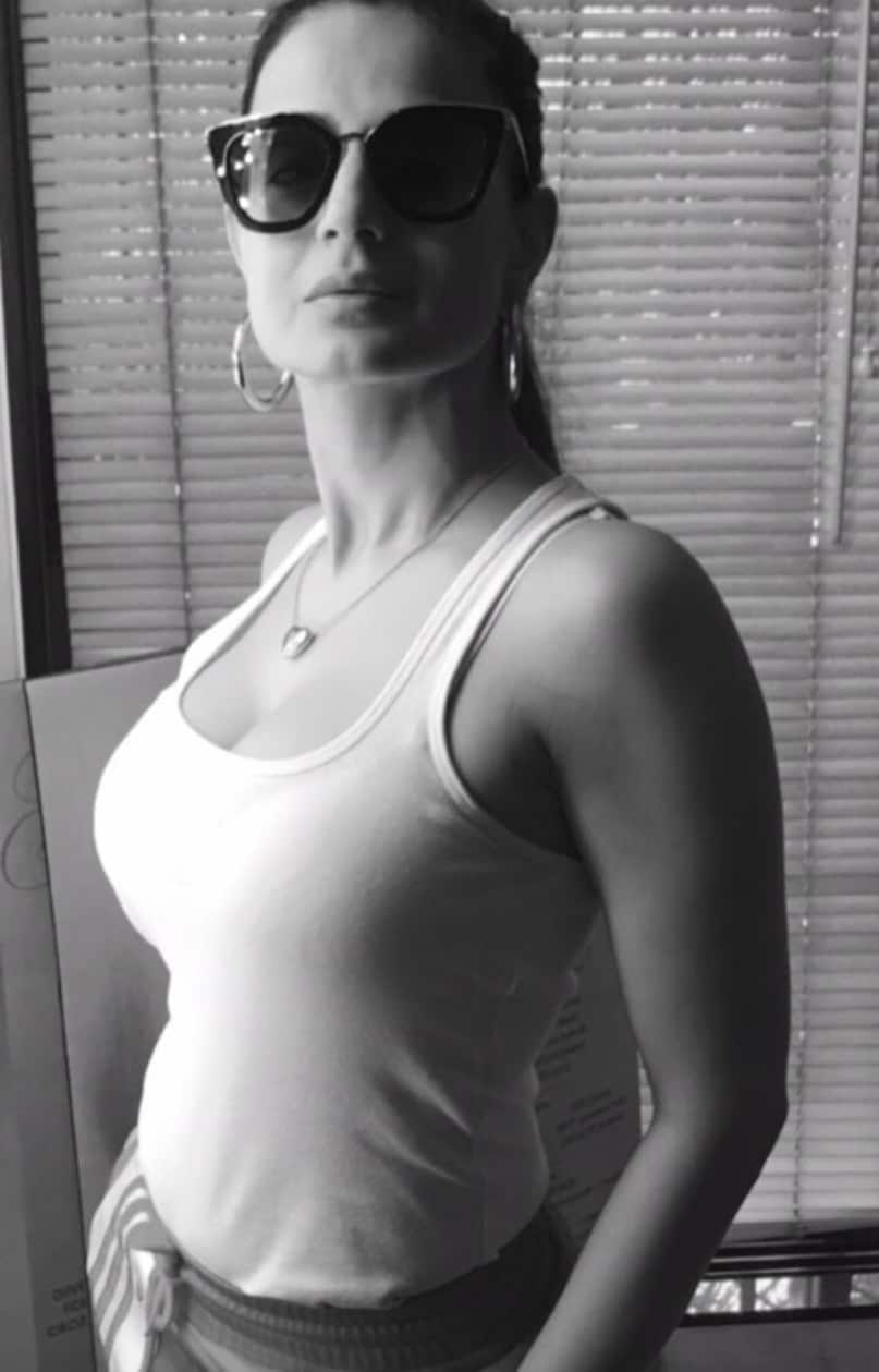 Ameesha Patel, Hrithik Roshan, Bollywood actress, Gadar 2, Vikram Bhatt, Nirvaan Birla, అమీషా పటేల్, నాని మూవీ హీరోయిన్, హీరోయిన్ అఫైర్స్, గదర్ 2, బద్రి హీరోయిన్, బాలీవుడ్, Ameesha Patel, Hrithik Roshan, Bollywood actress, Gadar 2, Vikram Bhatt, Nirvaan Birla, అమీషా పటేల్, నాని మూవీ హీరోయిన్, హీరోయిన్ అఫైర్స్, గదర్ 2, బద్రి హీరోయిన్, బాలీవుడ్,