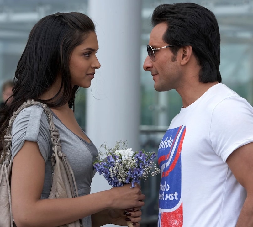 love aaj kal movie, saif ali khan, deepika padukone, love aaj kal box office, rishi kapoor, love aaj kal awards, लव आज कल, सैफ अली खान, दीपिका पादुकोण, लव आज कल बॉक्स ऑफिस, लव आज कर अवॉर्ड